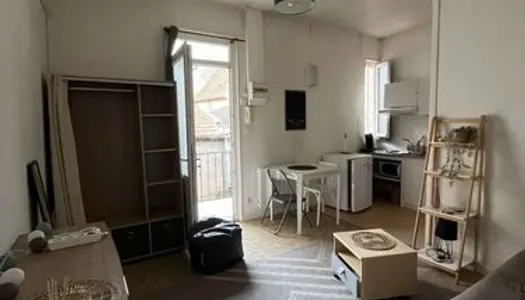 Location studio meublé étudiant 