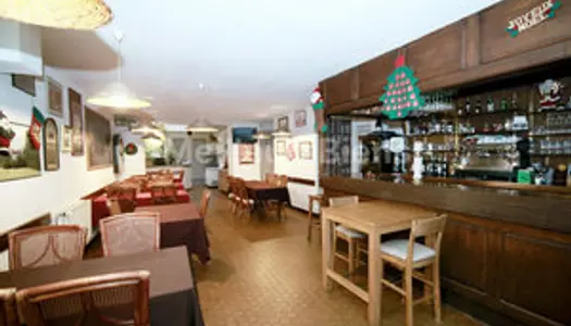 Immeuble Bar Restaurant à Uckange