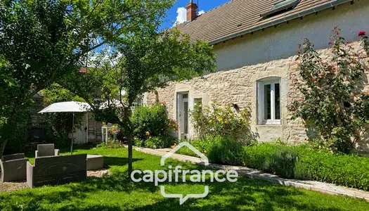Dpt Saône et Loire (71), à vendre proche de CHALON SUR SAONE maison en pierres de 290 m² sur 2062 