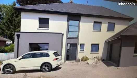 Maison 7 pièces 190 m²