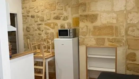 Studio meublé neuf Bordeaux centre