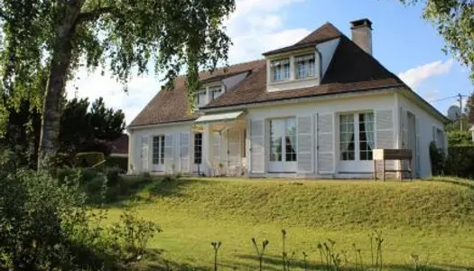 Maison 6 pièces 208 m²