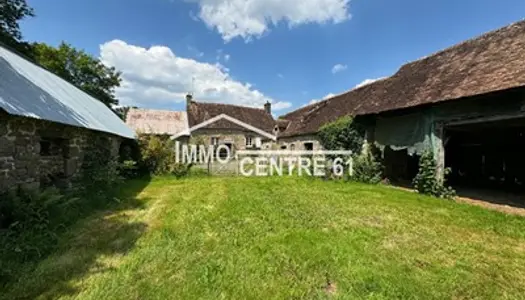 Corps de ferme à rénover au calme 