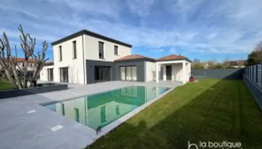 Maison 5 pièces 175 m²