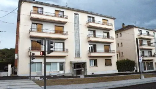 Appartement de 85m2 à louer sur Bron 