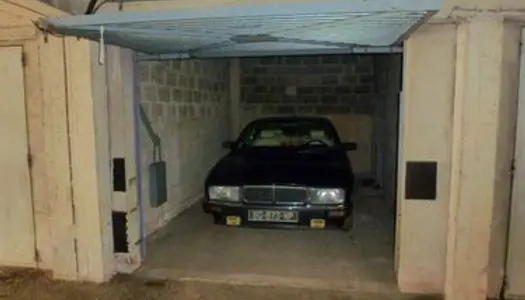 Parking - Garage Vente Dinan   35000€
