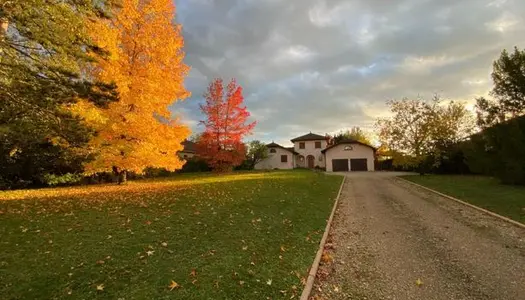 Maison 9 pièces 243 m²