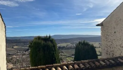 Vends maison de village en pierre 3 chambres, Luberon, entièrement rénovée