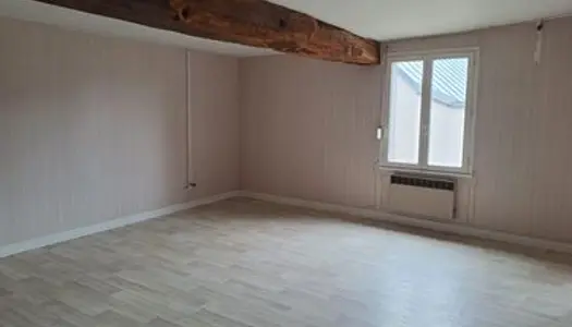 Maison 2 pièces 180 m²