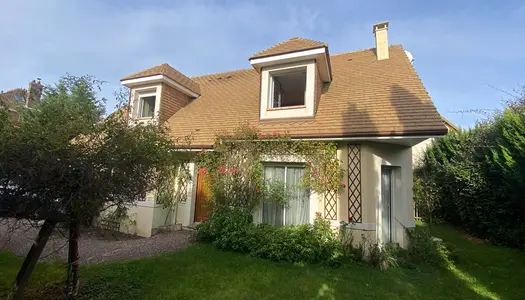 Vente Maison 150 m² à Menilles 368 500 €