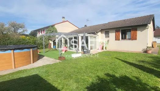 Maison de Plain Pied de 110m² avec veranda et piscine