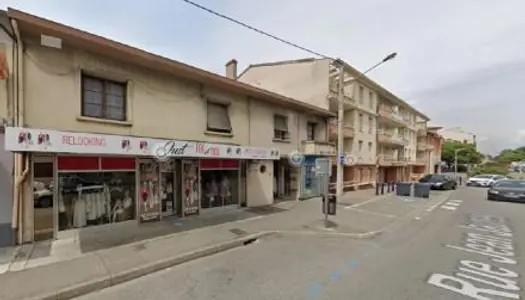 Local commercial 86 m² 