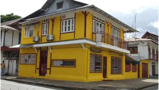 Dpt Guyane (973), à vendre CAYENNE Maison créole R+1 de 135 m² - Terrain de 159,00 m² 