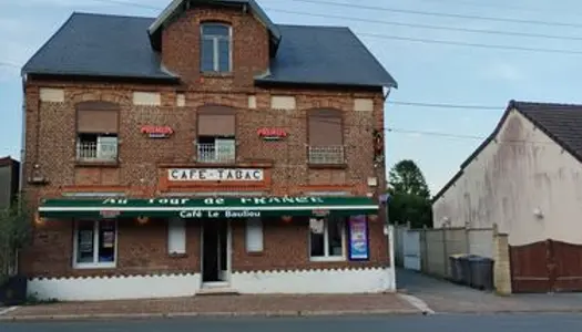 Très bel bâtisse Maison ou Commerce