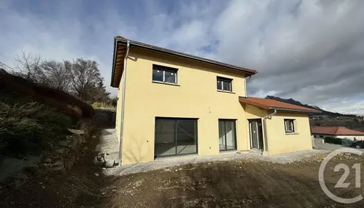 Maison 5 pièces 132 m²