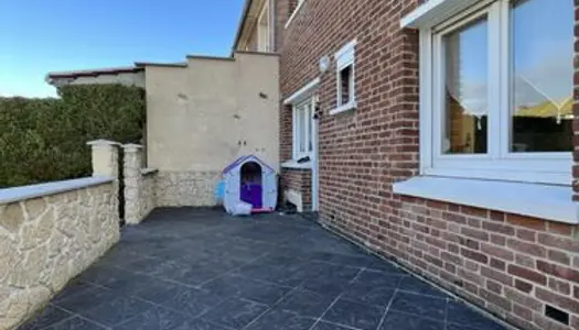 Maison avec 3 chambres et jardin