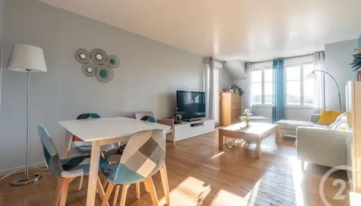 Appartement 4 pièces 82 m²