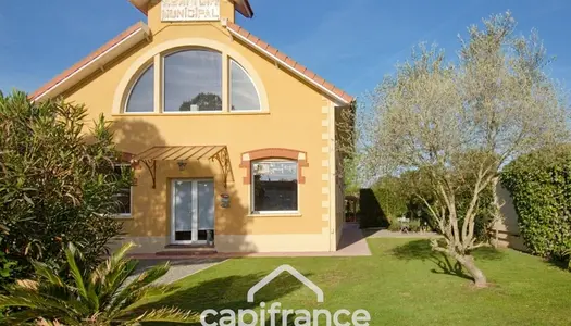 Dpt Hautes Pyrénées (65), à vendre  maison P7  - Terrain de 865  m² 