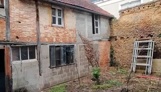 Ancienne Maison à rénover entièrement 
