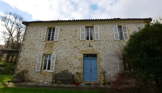 A vendre, Riguepeu, Gers: Belle et charmante maison de village en pierre de style traditio