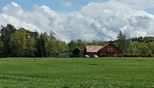 Maison chalet au calme 