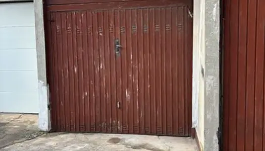 Garage à vendre 