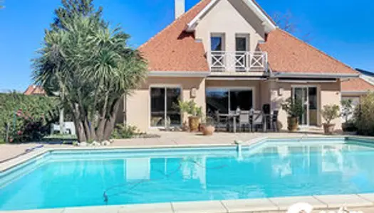 Villa avec Piscine Haut d'Idron