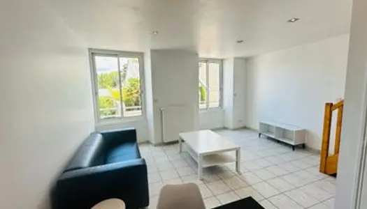 LOCATION - Appartement meublé 2 chambres 