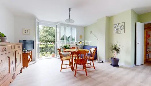 Location Appartement 66 m² à Rochefort 850 € CC /mois