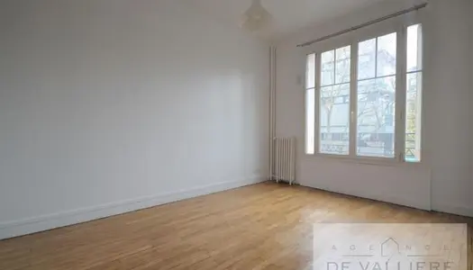 Studio 1 pièce 22 m² 