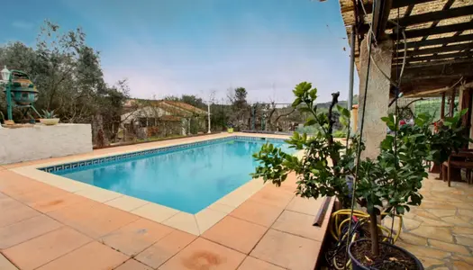 MAISON 143 m2 avec piscine et Oliveraie à Carnas 30260 