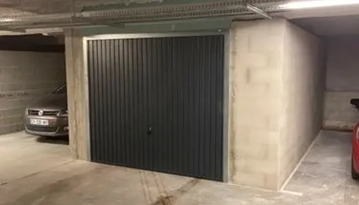 Garage, box de rangement