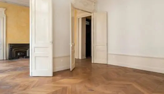 Appartement rare à la vente 