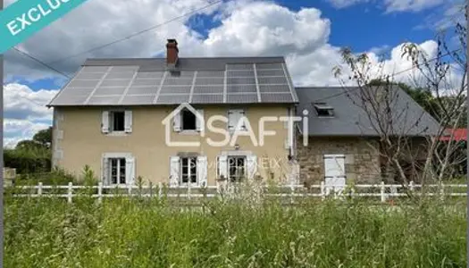 Maison spacieuse avec panneaux photovoltaïques 
