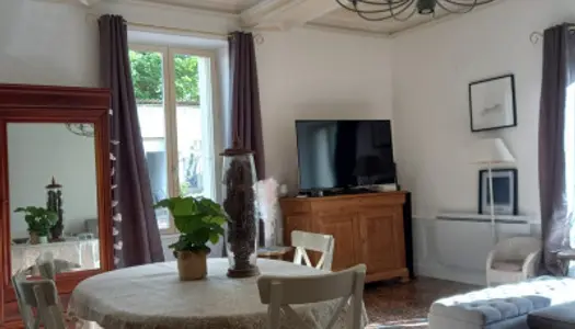 Maison 5 pièces 180 m²