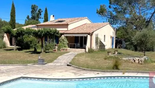 Villa 5 pièces 167 m² 