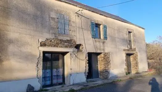 Maison en pierre à finir de rénover