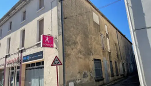 Idéal investisseur immeuble avec local commercial 500 m2 vil 