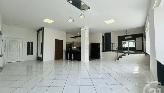 Appartement 4 pièces 135 m²