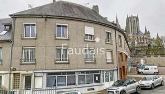 Appartement en centre-ville de Coutances au deuxième étage