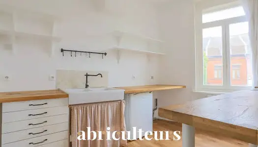 Immeuble 11 pièces 330 m² 