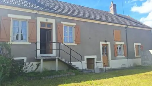 Maison à rénover sur la Commune de Cercy La Tour 