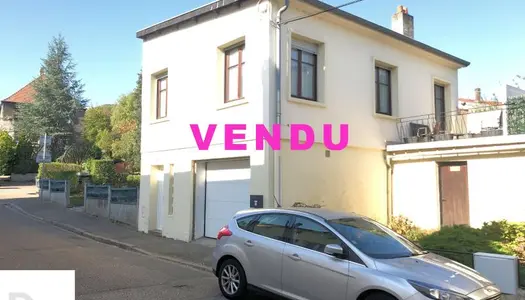 Maison 2 pièces 61 m²