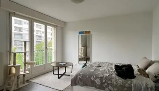 Studio 1 pièce 26 m² 