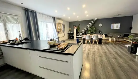 Maison 4 pièces 140 m² 