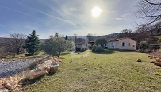 Villa de charme avec vue panoramique à Cipières