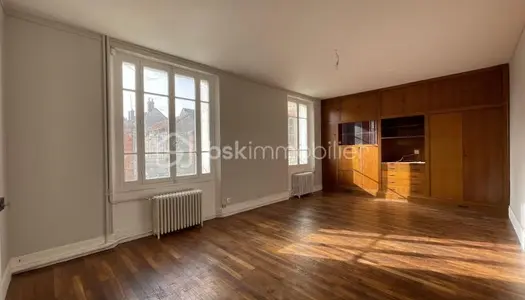 Maison 4 pièces 200 m²