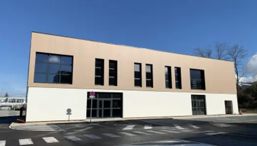 Bureaux 937 m² 