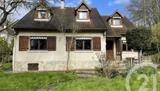 Maison 7 pièces 140 m²