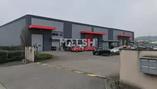 Locaux d'activités à DAGNEUX - A LOUER - 3102 m² divisibles à partir de 293 m² 